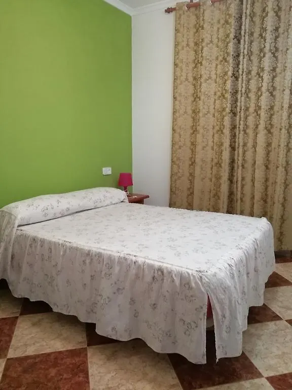 Pension Pinzapa Chipiona Spain
